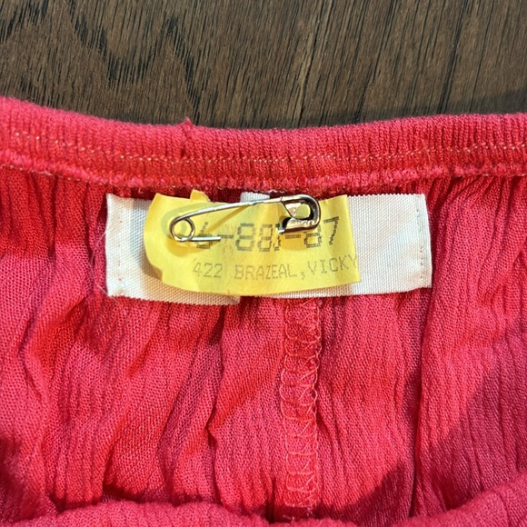 Eleighs off the shoulder blouse - Picture 2 of 2